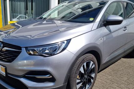 Opel Grandland (X) 39.950 km 20.895 € Pelm 54570