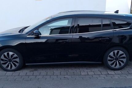 Ford Focus 77.940 km 10.999 &euro; Rednitzhembach 91126