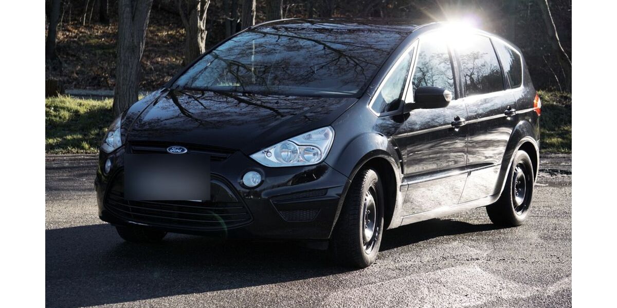 Ford S-Max 153.000 km 6.950 &euro; Radibor 02627