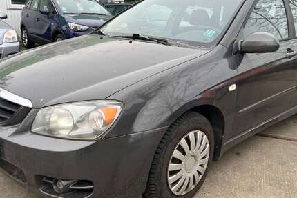 Kia Cerato 158.000 km 800 &euro; Falkensee 14612
