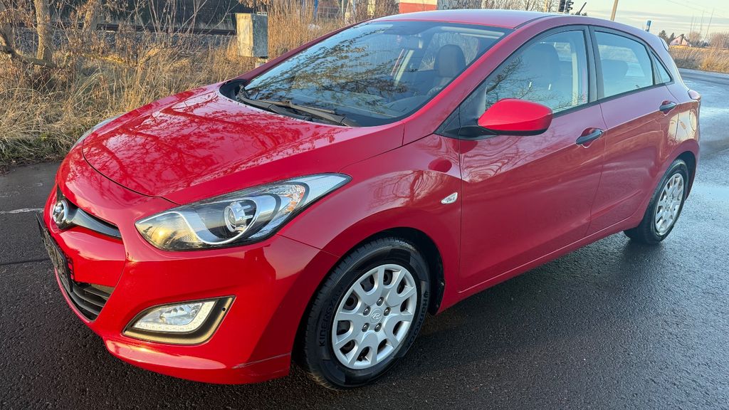 Hyundai i30 122.000 km 5.450 &euro; Dachwig 99100