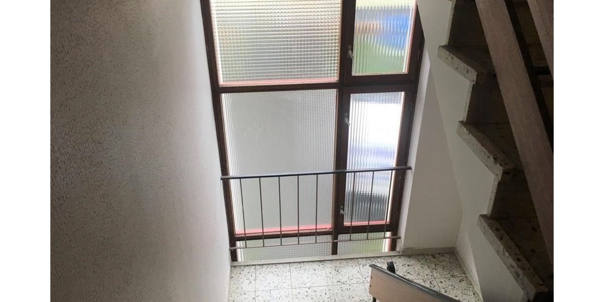 Provisionsfrei!!! 3-Zimmer Wohnung mit 2 Balkonen in 24837 Schleswig zu vermieten! - Etagenwohnung Schleswig | Angebot:27346074