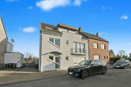 Haus zum Kaufen in Herzogenrath 499.000 € 207 m² 8 zimmer