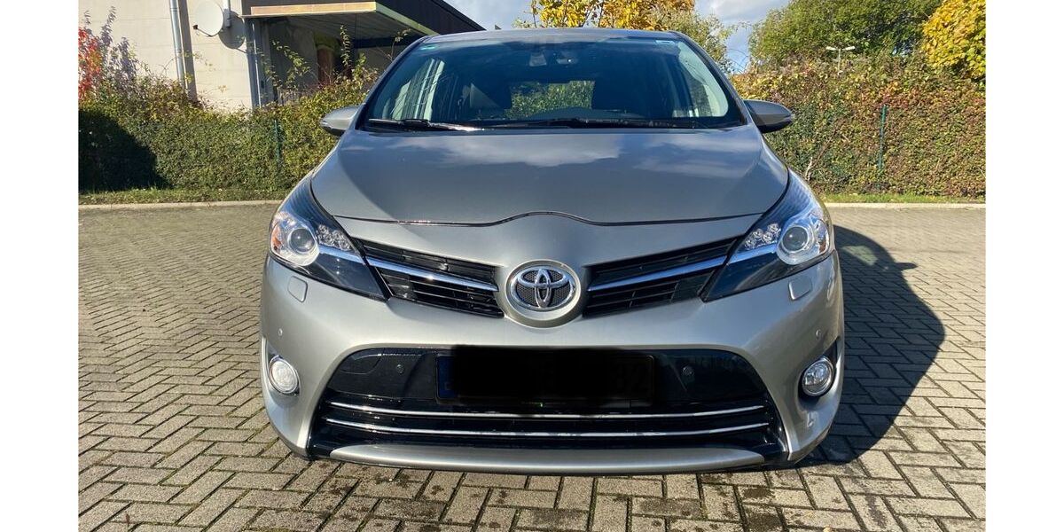 Toyota Corolla Verso 84.000 km 12.000 &euro; Wolfenbüttel 38300