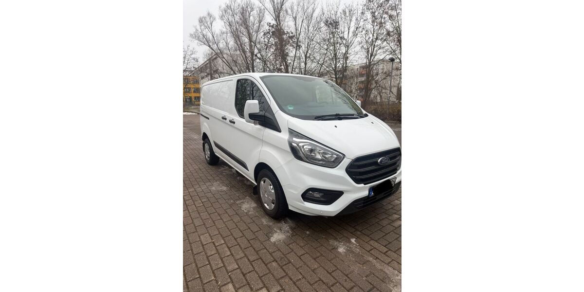 Ford Transit Custom 176.300 km 12.200 &euro; halle saale 06122
