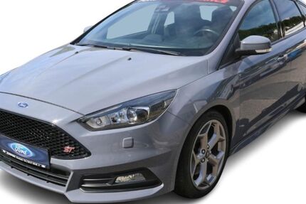 Ford Focus 107.215 km 14.480 &euro; Braubach 56338
