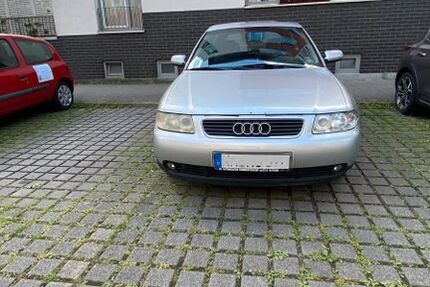 Audi A3 287.500 km 2.300 &euro; Karlsruhe 76137