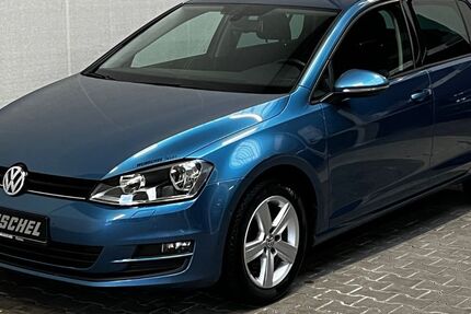 VW Golf 128.710 km 9.750 € Roeslau 95195