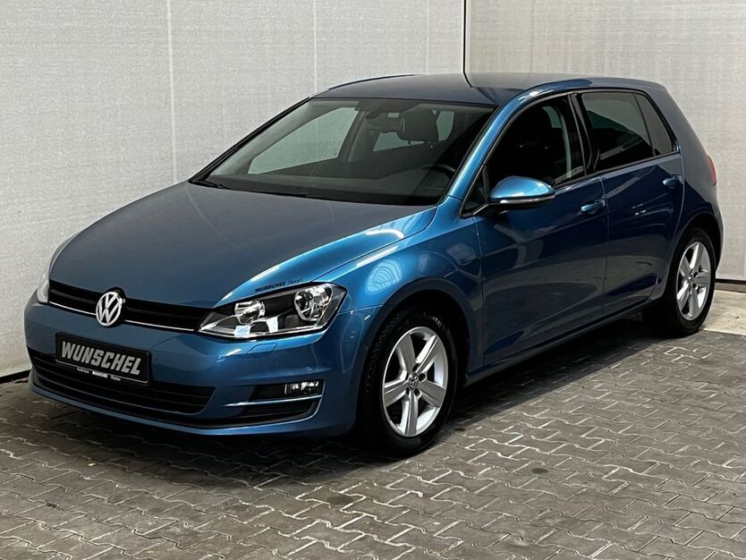 VW Golf 128.710 km 9.750 € Roeslau 95195