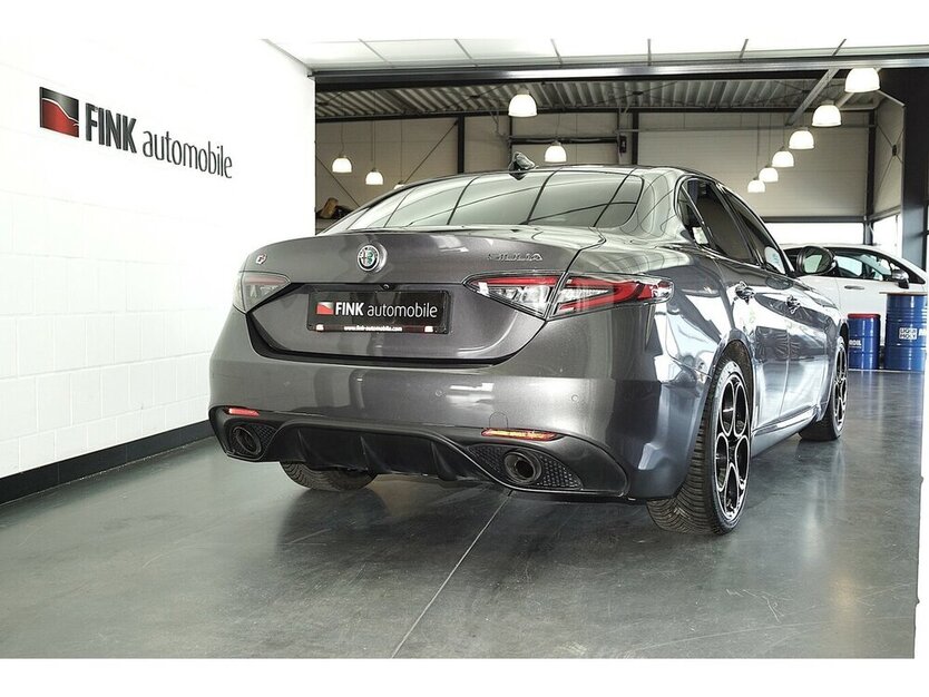 Giulia Veloce Q4 2.0 Turbo Harman-Kardon