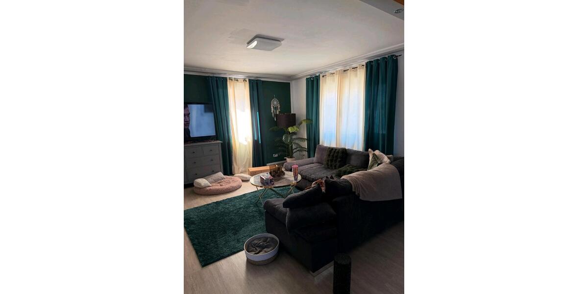Einfamilienhaus Biebertal - 5 Zimmer, 210 m&sup2;, 1.300&euro; | Angebot:26406900