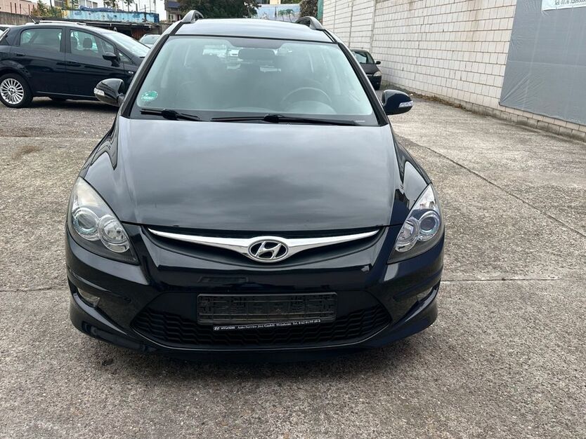 Hyundai i30 145.000 km 2.200 € mannheim 68199