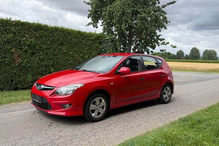 Hyundai i30 141.765 km 3.190 &euro; Bovenden 37120