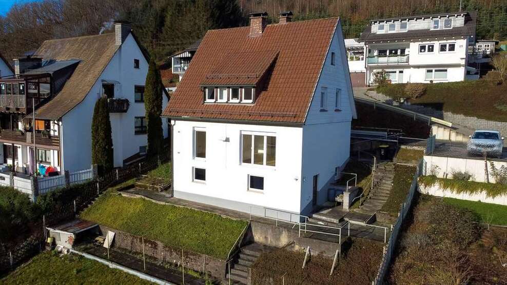 Haus zum Kaufen in Lennestadt 240.000 € 116 m²