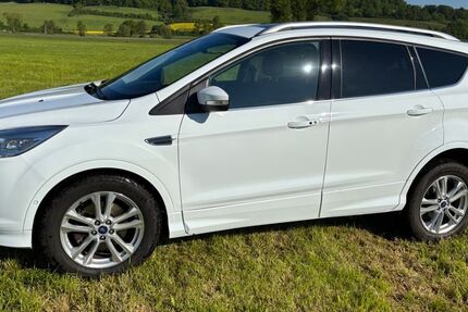 Ford Kuga 155.000 km 9.500 &euro; Niederaula 36272