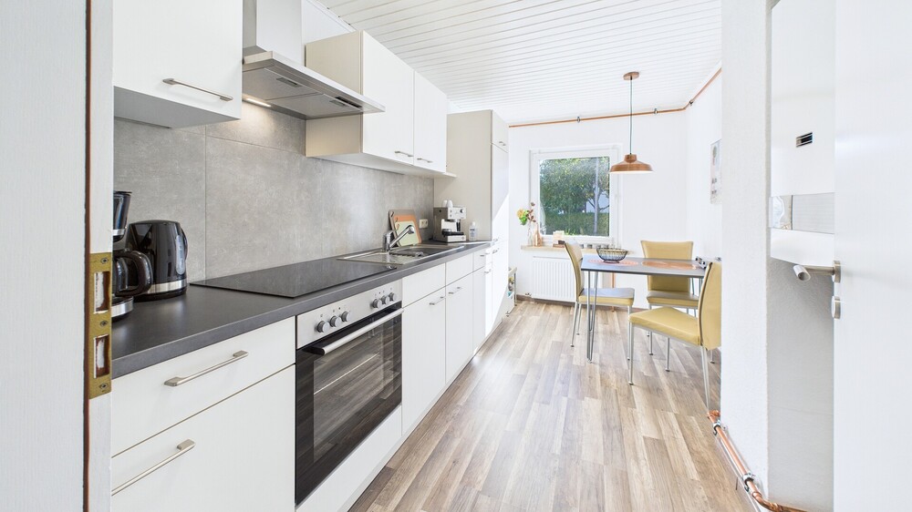 Mit 3D: Charmantes Einfamilienhaus in Buxtehude modernisiert zentrale Lage ideal für Paare & kleine Familien - Doppelhaushälfte Buxtehude | Angebot:26004357