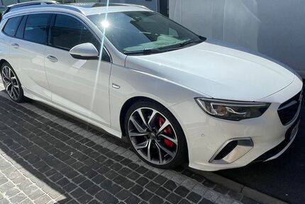 Opel Insignia 156.380 km 17.750 &euro; Leinefelde-Worbis 37339