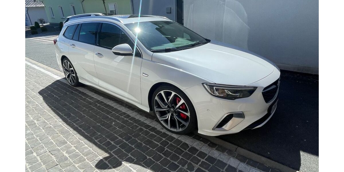 Opel Insignia 156.380 km 17.750 &euro; Leinefelde-Worbis 37339