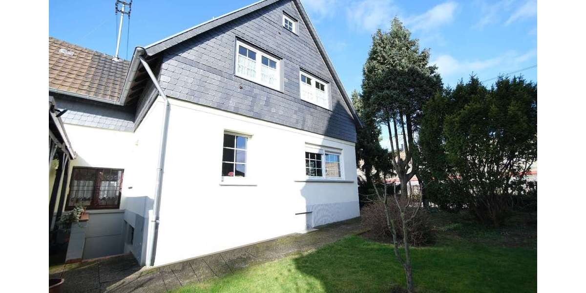 Einfamilienhaus Troisdorf Altenrath - 7 Zimmer, 143 m&sup2;, 629.000&euro; | Angebot:25796482
