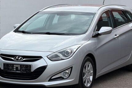 Hyundai i40 245.000 km 4.999 &euro; Völklingen 66333