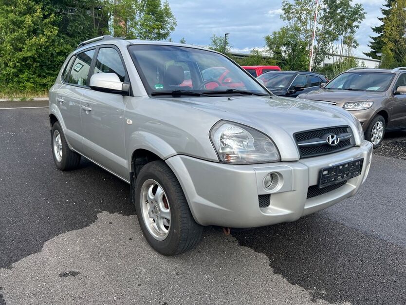 Hyundai TUCSON 136.000 km 1.990 € Augsburg 86165