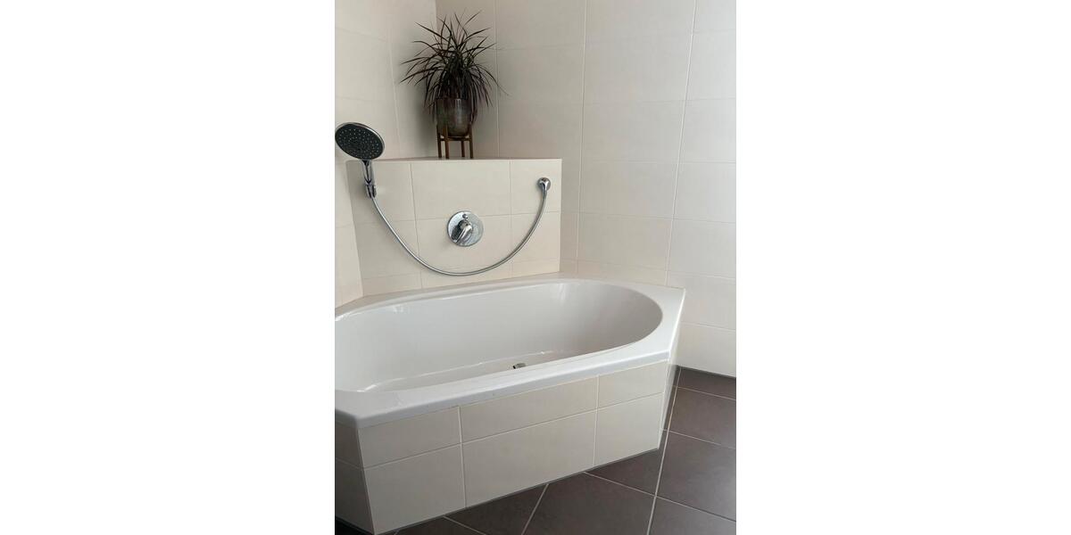 Doppelhaushälfte Traunstein - 4 Zimmer, 125 m&sup2;, 1.000&euro; | Angebot:26519945