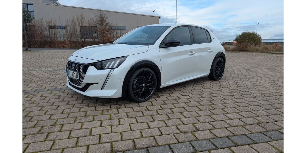 Peugeot 208 60.000 km 14.800 € Emskirchen 91448