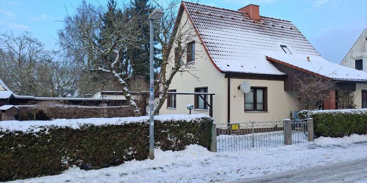 Haus zum Kaufen in Bergen auf Rügen 160.000 € 90 m² 3 zimmer