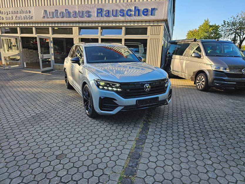 VW Touareg 1.058 km 82.990 € Neuburg 86633