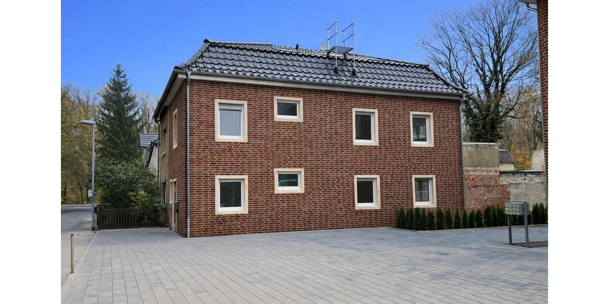 Doppelhaushälfte Erkner - 5 Zimmer, 142 m&sup2;, 2.000&euro; | Angebot:26003221