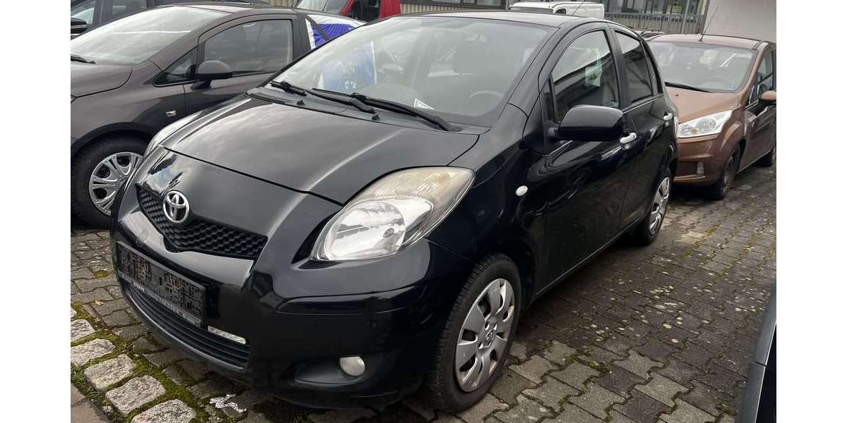 Toyota Yaris 200.000 km 2.490 &euro; Baindt 88255