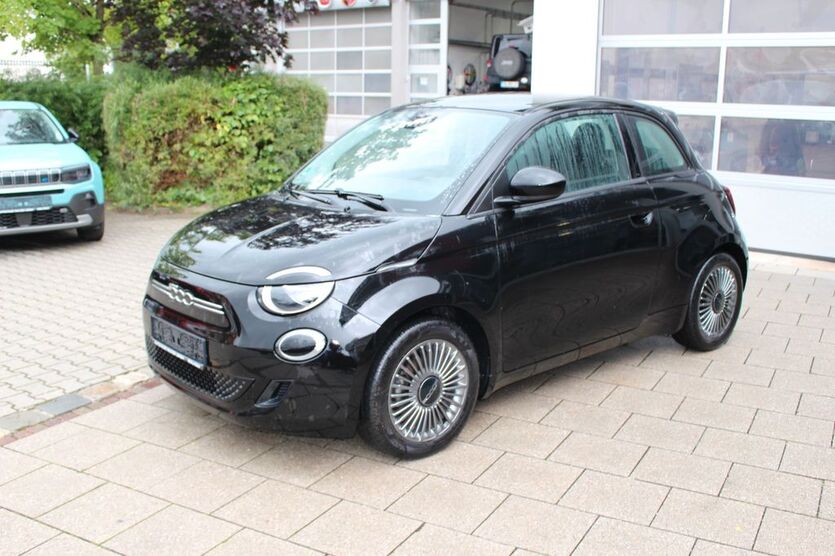 Fiat 500e 34.300 km 13.900 € Weilheim 82362