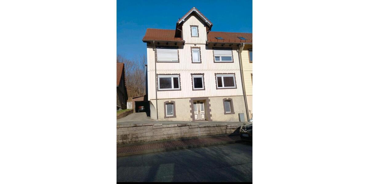 Einfamilienhaus Bispingen - 12 Zimmer, 220 m&sup2;, 120.000&euro; | Angebot:26336157
