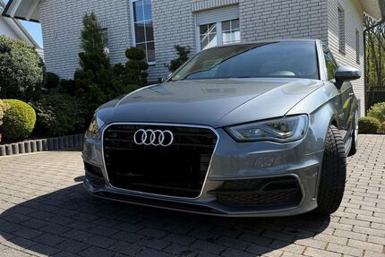 Audi A3 160.000 km 13.499 &euro; Köln 50670