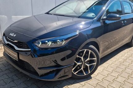 Kia ceed / Ceed 28.000 km 22.490 € Neu-Ulm 89231