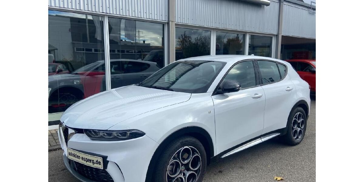 Alfa Romeo Tonale 36.950 km 27.900 &euro; Asperg 71679