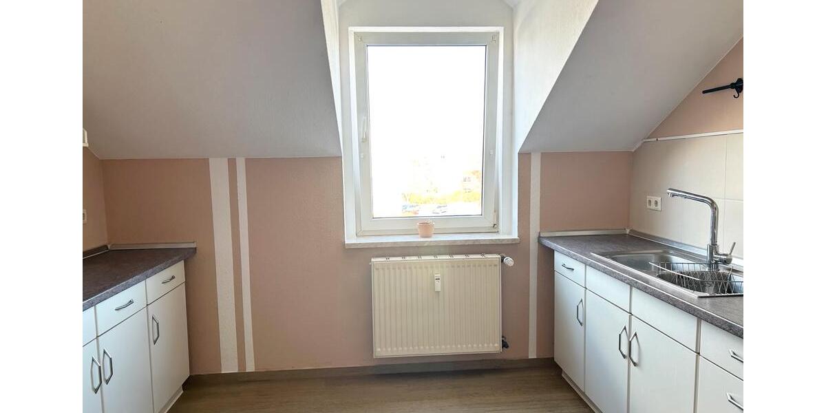 Dachgeschoßwohnung Dessau-Roßlau Brambach - 3 Zimmer, 79 m&sup2;, 510&euro; | Angebot:23573300