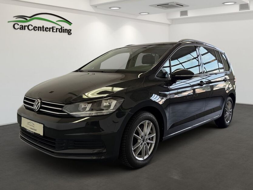 VW Touran 74.500 km 23.990 € Erding 85435