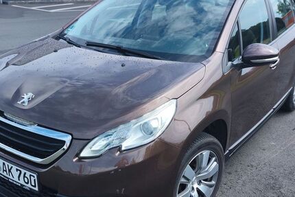Peugeot 2008 78.500 km 5.890 &euro; Soest 59494