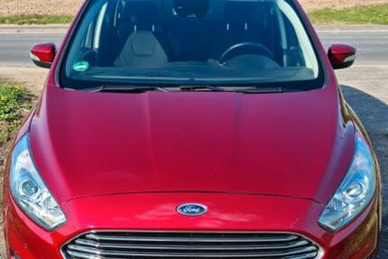 Ford S-Max 136.000 km 11.800 &euro; Neunkirchen-Seelscheid 53819