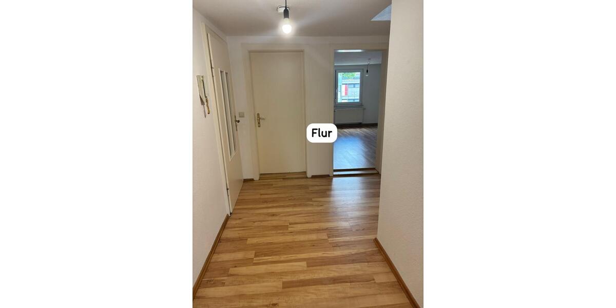 Dachgeschoßwohnung Überlingen - 3.5 Zimmer, 105 m&sup2;, 1.020&euro; | Angebot:26056921