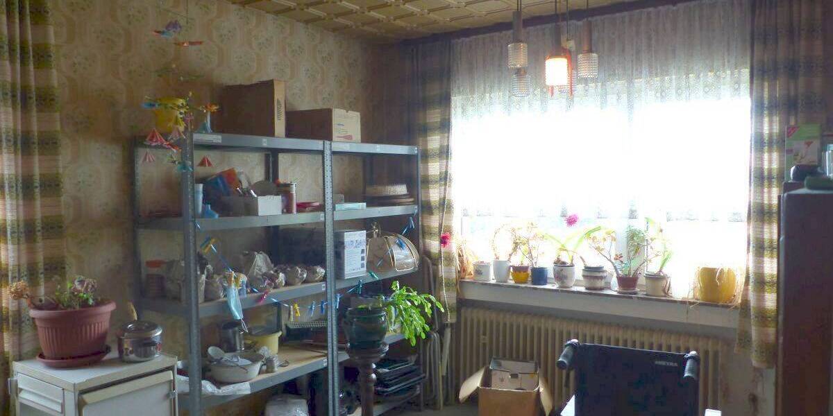 Einfamilienhaus Grünberg Stangenrod - 1 Zimmer, 260 m&sup2;, 285.000&euro; | Angebot:25400457