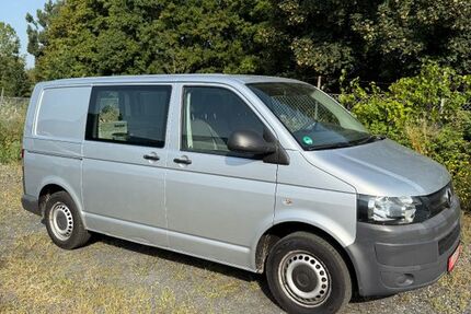 VW T5 Transporter 128.000 km 11.500 &euro; Göttingen 37079