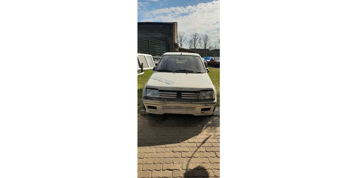 Peugeot 205 133.122 km 8.900 &euro; Wandsbek Hamburg Rahlstedt 22147