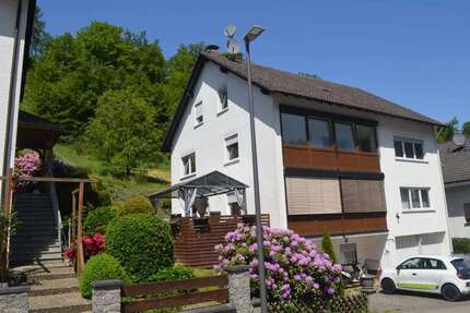 Wohnung Schlangenbad - 3 Zimmer, 97 m&sup2;, 1.000&euro; | Angebot:26976352