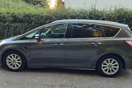 Ford S-Max 177.000 km 10.500 &euro; Haar 85540
