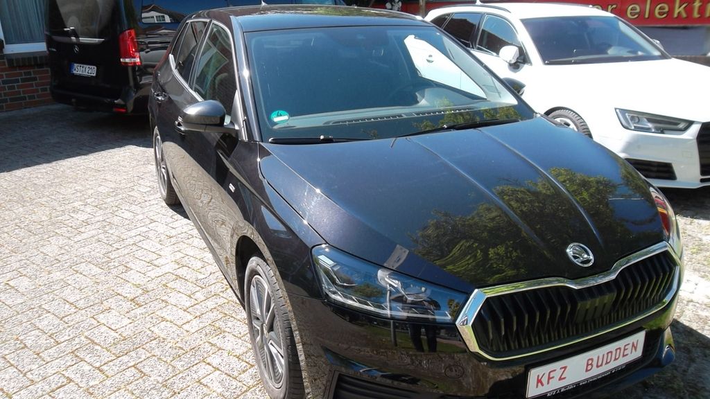 Skoda Fabia 32.900 km 15.800 &euro; Bad Zwischenahn 26160