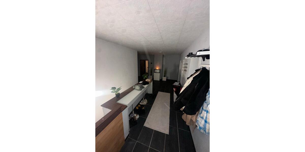 Einfamilienhaus Lohra - 4 Zimmer, 250 m&sup2;, 1.500&euro; | Angebot:25525289