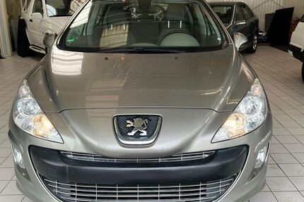 Peugeot 308 108.000 km 2.500 &euro; Berlin 12349