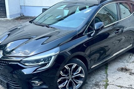 Renault Clio 37.500 km 13.990 &euro; München 81829